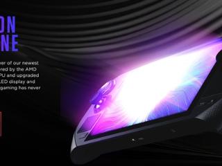 索泰ZONE 2掌机升级AMD锐龙AI 9 HX 370：运行特别版Linux