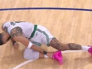 NBA四消息：獭兔接受手术，库里缺席G5，步行者4-1淘汰骑士