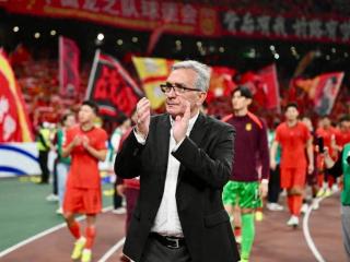 足协9月举办四国赛，国足做多手准备