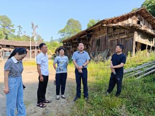 江俊带队深入旭光镇、叠山镇调研名人故居及“好商量”基层协商工作