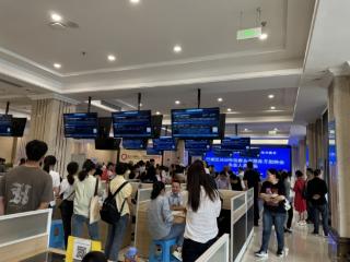 重庆巴南：“三大抓手”做好民营企业服务月活动
