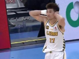 广厦33分狂胜北京3-1夺赛点 林秉圣22+5断周琦4分