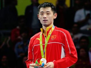 国乒诸神谈主副板：球板不重要海绵很重要，有时候备用板更好使