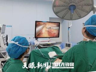 无疤微创！贵中医大二附院红岩院区成功实施高难度腔镜甲状腺癌根治术