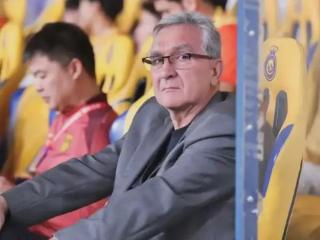 国足升级中场？3大归化或同时首发，蓉城队杨明洋难入选