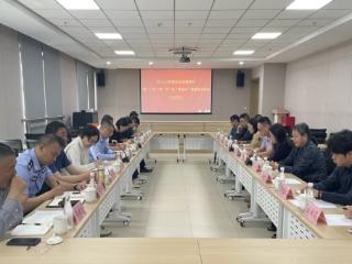 区人大常委会组织开展主任接待日暨“三官一律一员”进“家站点”联系群众活动