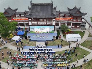 12 万志愿者的“舞林盛会”！南京这场广场舞大赛让垃圾分类 “潮” 起来
