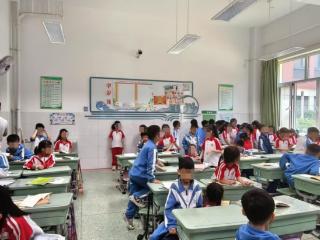 任城区打造教室“护眼角”，科学缓解学生视疲劳