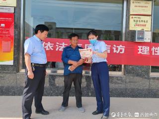 郓城农商银行黄集支行：普及信访知识，维护客户合法权益