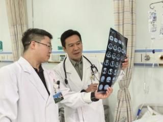 国际首个免疫病专科在重庆成立