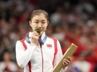陈梦:有次输掉比赛心态崩了 我把自己关在卫生间两个小时黑灯瞎火