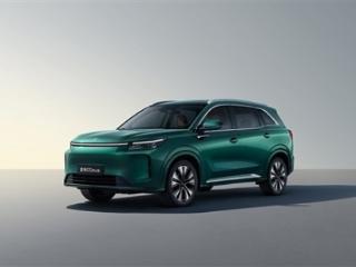 限时7.98万起 蓝电E5 PLUS先享版上市：165km纯电续航最长