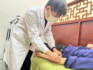 山东省基层名中医卜庆峰：三十年如一日 做百姓最信赖的“针灸匠”