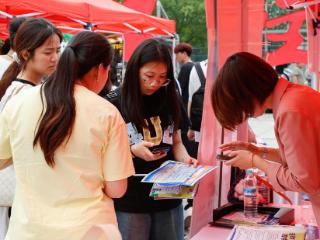 超330家企业携9500余岗揽才，济南这场招聘会火出圈