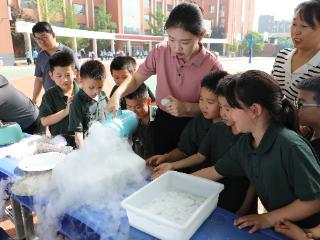 河北师范大学附属实验中小学举办第四届科普教育节系列活动