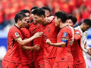 足协公布合同，伊万或下课，国足新帅或锁定，45岁，效力多支豪门