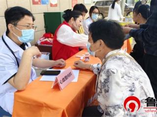 德州天衢新区宋官屯街道滨河社区开展“幸福集市”便民服务活动