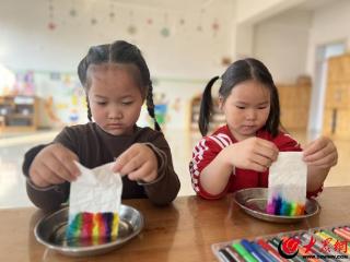 探秘科学 童趣无限——利津县第三实验幼儿园趣味科学小实验活动侧记