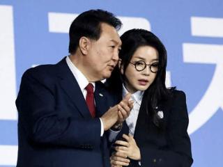 尹锡悦当前应该做的三件事情：主动退党、认罪、闭嘴