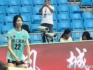 朱婷妹妹被保送浙大被质疑，学校已澄清！网友：有人带节奏黑朱婷