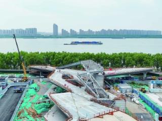 上元门观江平台即将亮相