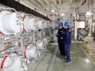 东北首座新式户内子母智能变电站建成投运
