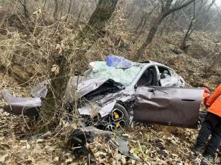 感谢雷军！SU7坠崖再买小米车主：去年底订车 等了3个月才提车