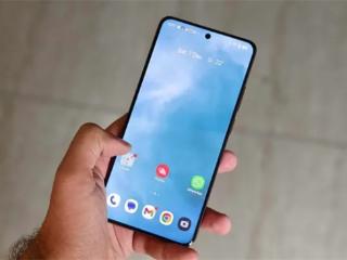 真我Neo7 Turbo入网：天玑9400e透明手机 同档罕见