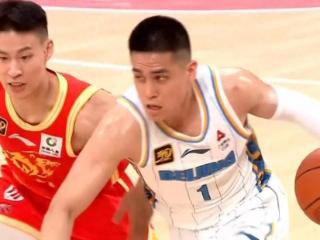 被追2-3！广厦错失提前夺冠，输在哪里？郭艾伦一番话说到了关键