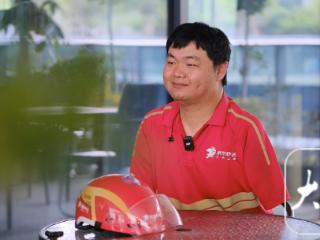 合肥“独臂外卖员”月单量破千：多实践就没那么困难了，争取当全职骑手队长