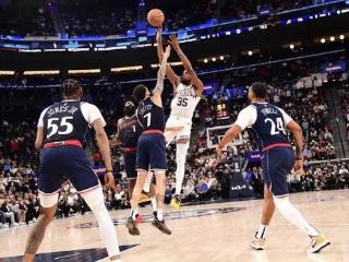 4-3艰难晋级，4-3逆天改命！NBA最强硬球队诞生，你更配得上MVP
