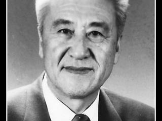 祝铭山同志逝世