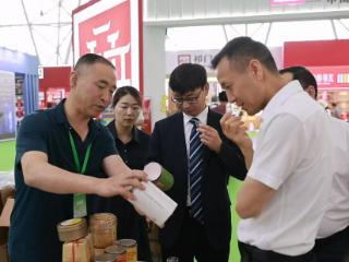 霍山县23家茶企组团亮相2025安徽茶博会