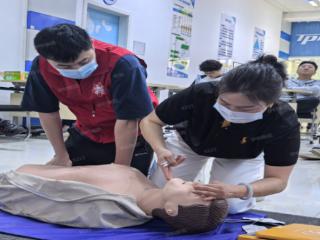 “伊心向阳”广东伊利志愿服务队 炼就急救硬实力 筑牢生命防线