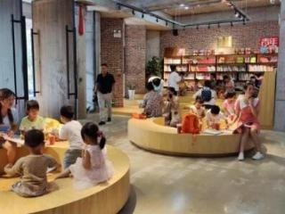 湖南江华：农家书屋成为群众“文化加油站”