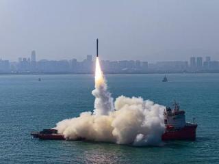 “一箭四星” 黄海之畔再问天！日照海域成功完成第三次卫星发射