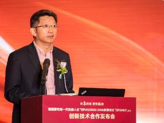 近视手术技术新突10秒摘镜！何氏眼科完成首例SMILE pro手术