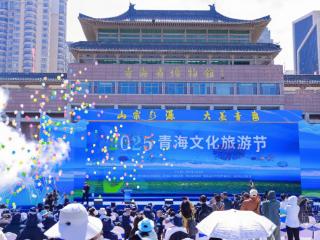5•19中国旅游日丨驶向西北秘境茫崖，青海银发旅游专列首发