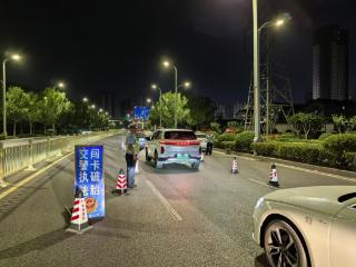 猎酒行动！菏泽交警直属一大队启动“白+黑”酒驾查缉模式