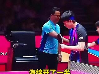 王楚钦赛前球拍被损坏，他气红了眼，向媒体控诉主办方失职很失望
