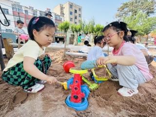 淄博市淄川区实验幼儿园开展沙池趣味探索活动