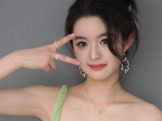 从国民闺女到全网嘲，05花怎么一步走歪的？
