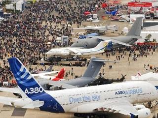 法国航展开幕在即，中国头痛，歼-10C与法国阵风战机究竟如何面对