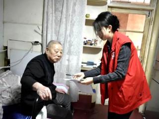 环翠楼街道：“红马甲”+“黄骑士”，擦出社区治理新火花