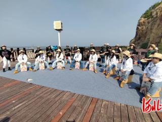 秦皇岛市北戴河区文化惠民演出走进鸽子窝公园