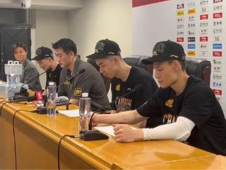 广厦夺冠发布会！王博赞2点，孙铭徽冲更多冠，林秉圣朱俊龙谦逊