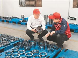先进制造业，奋斗者们有绝活儿
