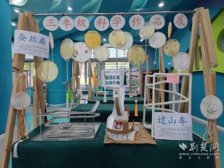 传承传统手工艺！墨小学子巧手制蚕丝扇