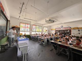 高校智库进校园 调研发展新路径——北师大教育学院调研团走进陕西合阳县城关小学开展调研活动