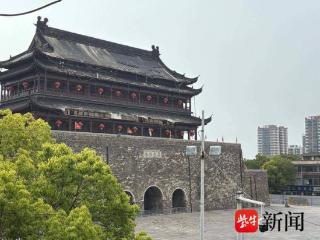 记者探访凤阳明中都鼓楼事故现场 :去年3月刚完成修缮，耗资341万
